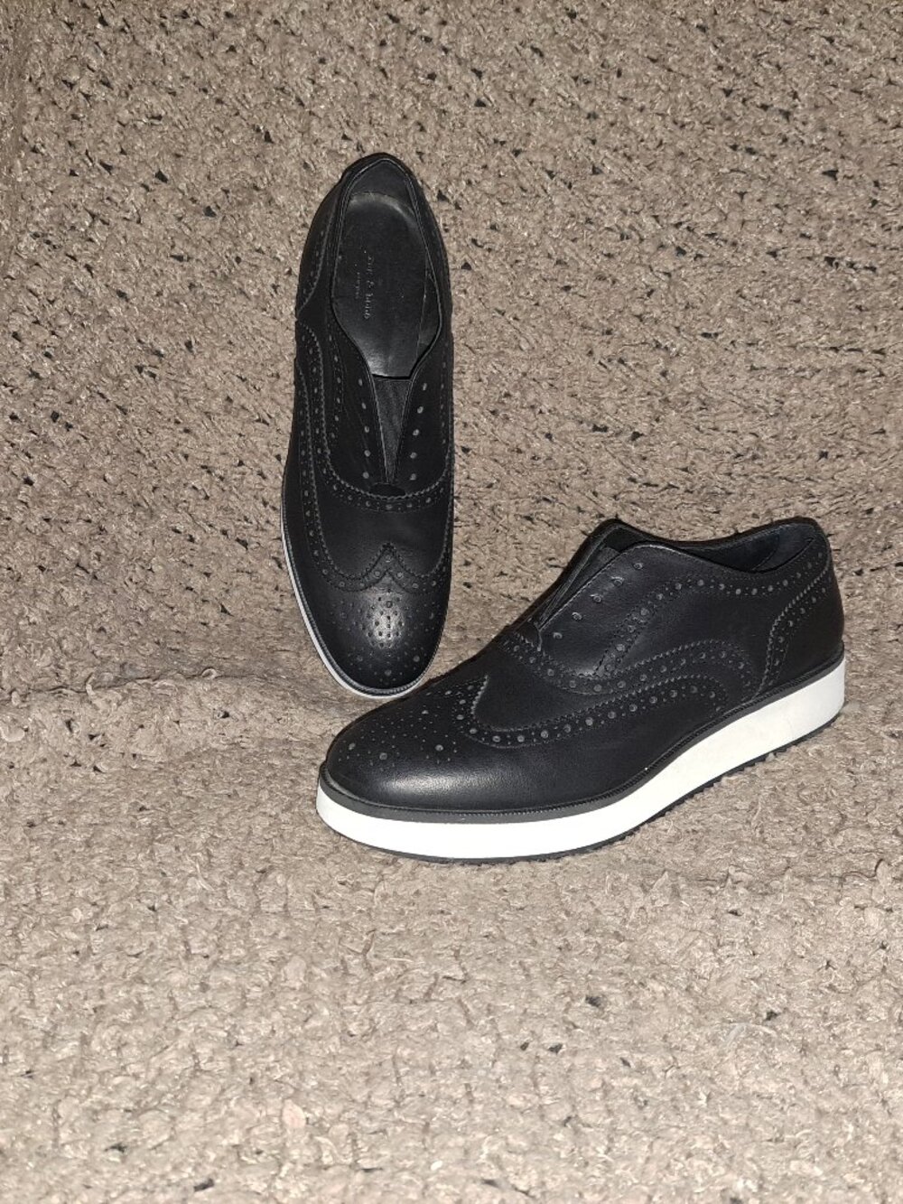 RAG & BONE-Meli Wingtip Black Brogues-Leather-Pull On-Sz 38-Near Mint